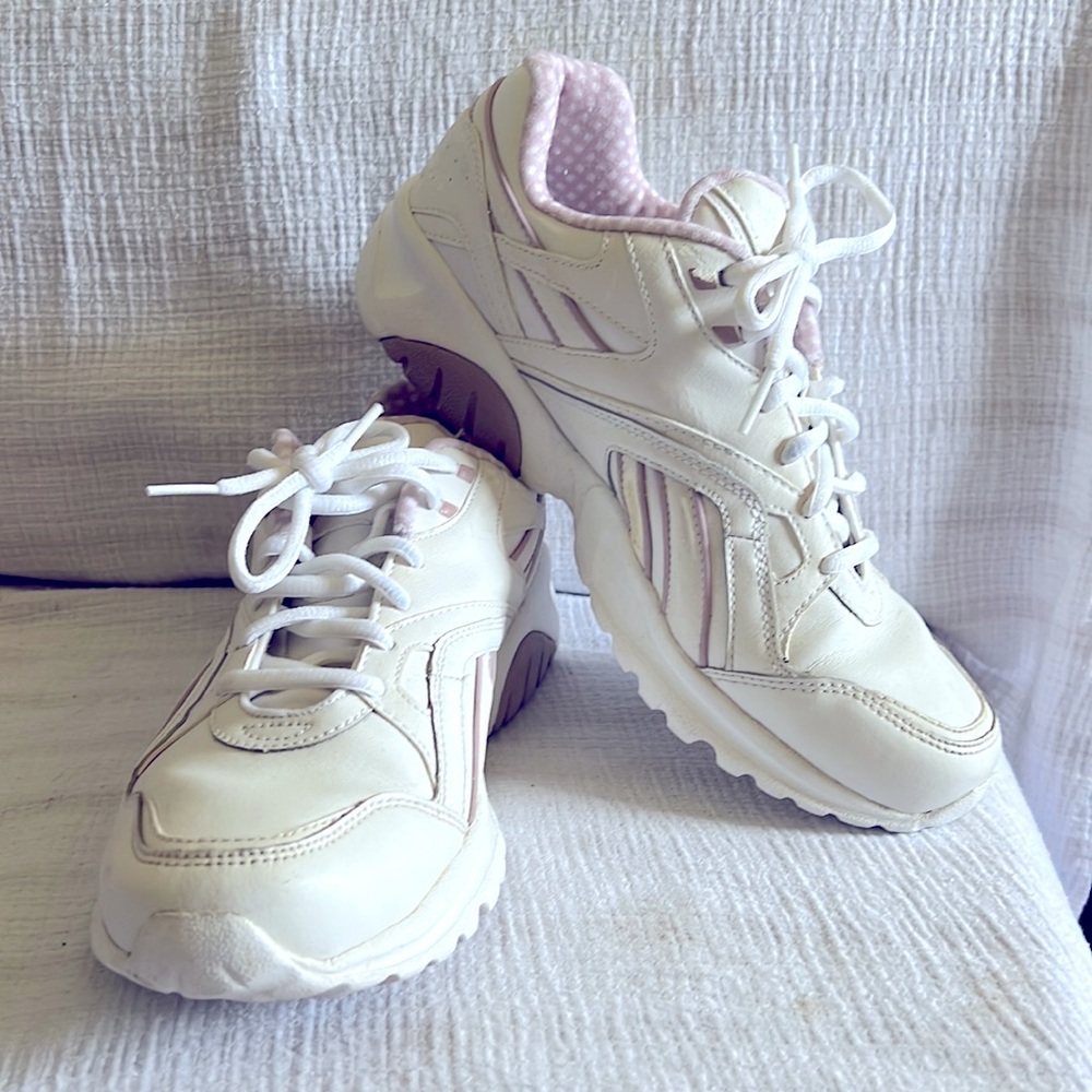 Reebok women shoes size 9